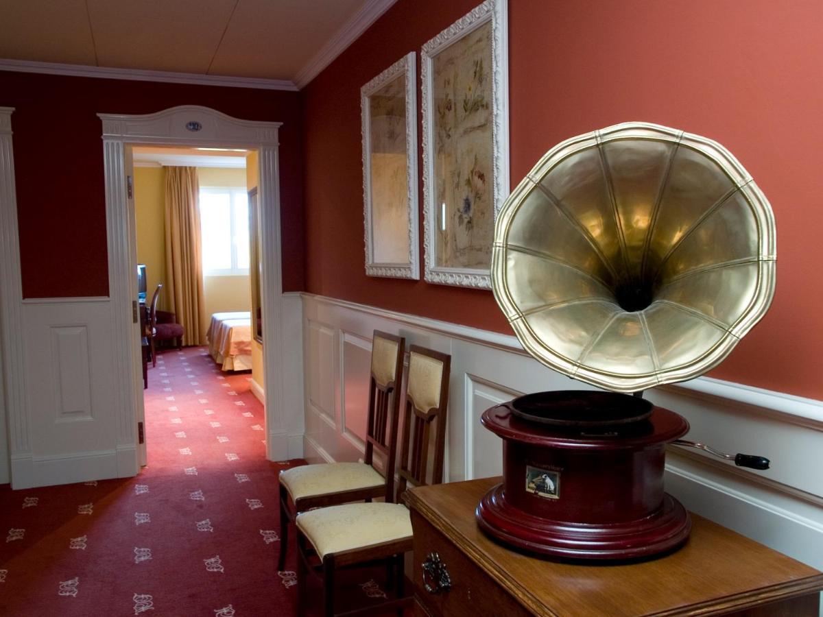 Hotel Fraga Do Eume A Capela Ngoại thất bức ảnh